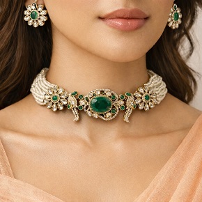 Luxurious Emerald Kundan Choker with Premium Moti Mala Necklace Set