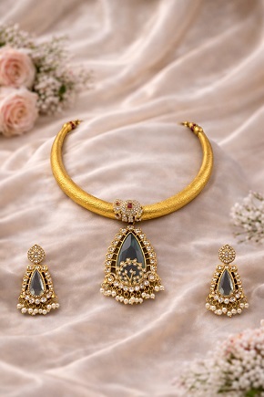 Premium Brass Semi-Divine Hasli with Monalisa Stone & Moissanite Pendant Earrings | Angel’s Imitation Jewellery